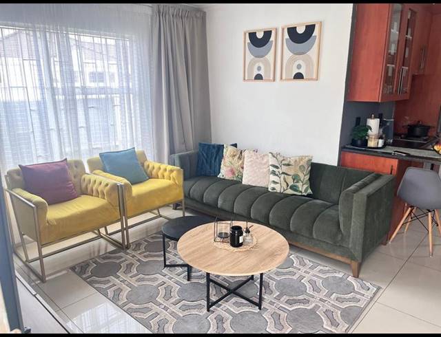 2 BEDROOM HOUSE FOR SALE IN VANDERBIJLPARK CE 4